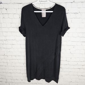 DOLAN LEFT COAST COLLECTION | Cupro short cuffed sleeve v-neck shift dress